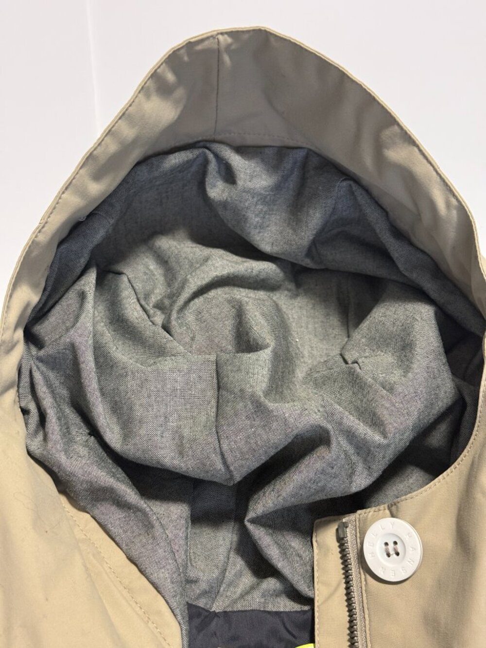 Helly Hansen Elements Women’s Medium Hooded Waterproof Rain Jacket Beige Helly T - Picture 13 of 13